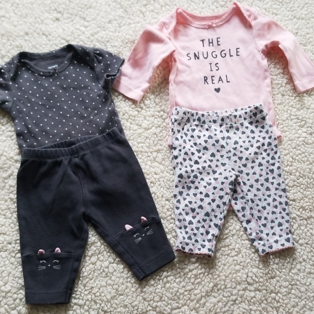 Two baby two-piece outfits in 3 month size.22l